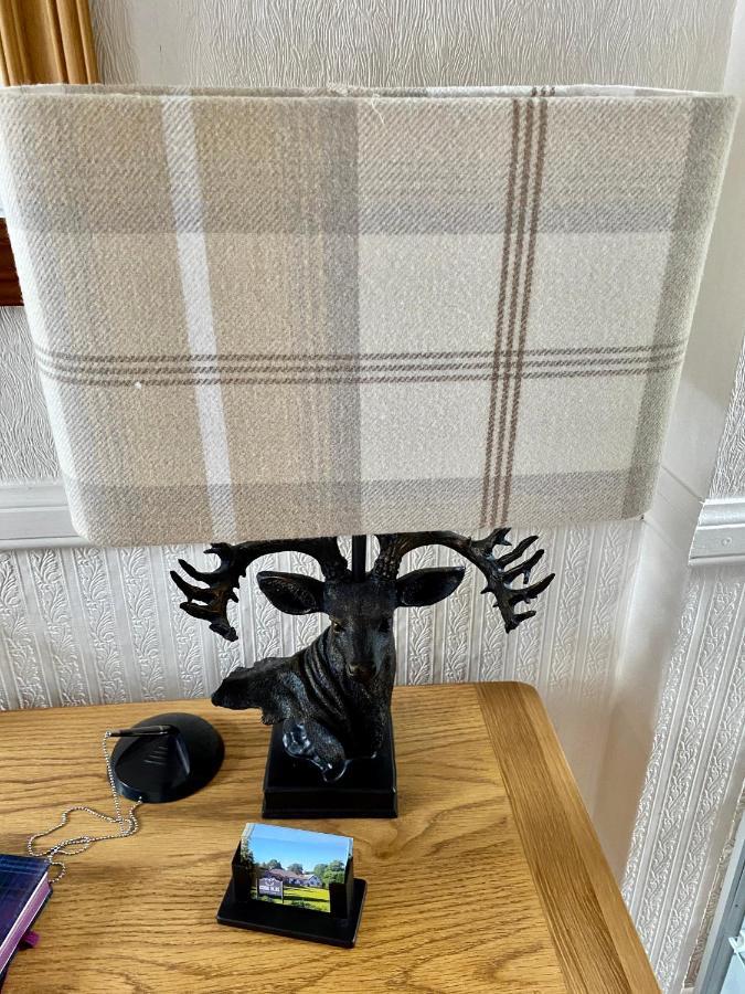 Coire Glas Guest House Spean Bridge Buitenkant foto